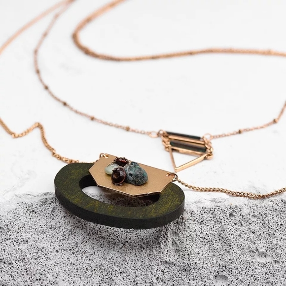 Retro necklace. Super pretty - Picture 1 of 5